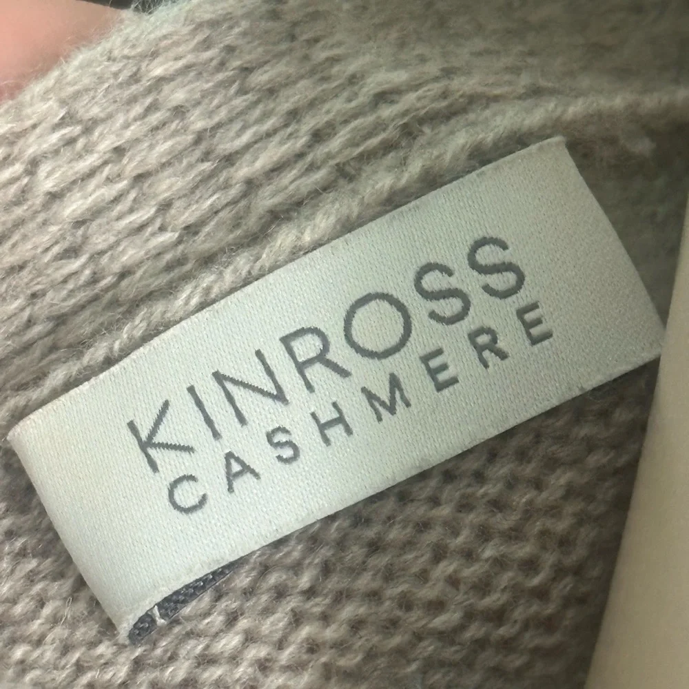 💕Kinross Cashmere Sweater💕 - Picture 11 of 11